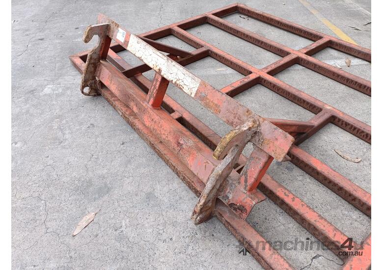 Used Bobcat Smudge Bar Attachment Skid Steer Smudge Bar in , Listed