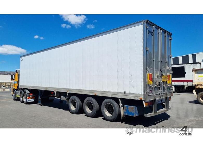 Buy Used Southern Cross Southern Cross Refrigerated Pantech Trailer In 