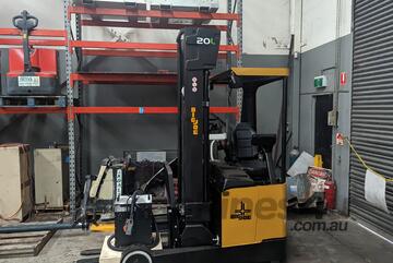 2025 BIG JOE SMRT20L 2T High-Reach Forklift | 7.5M Lift Height | Includes Camera & Monitor
