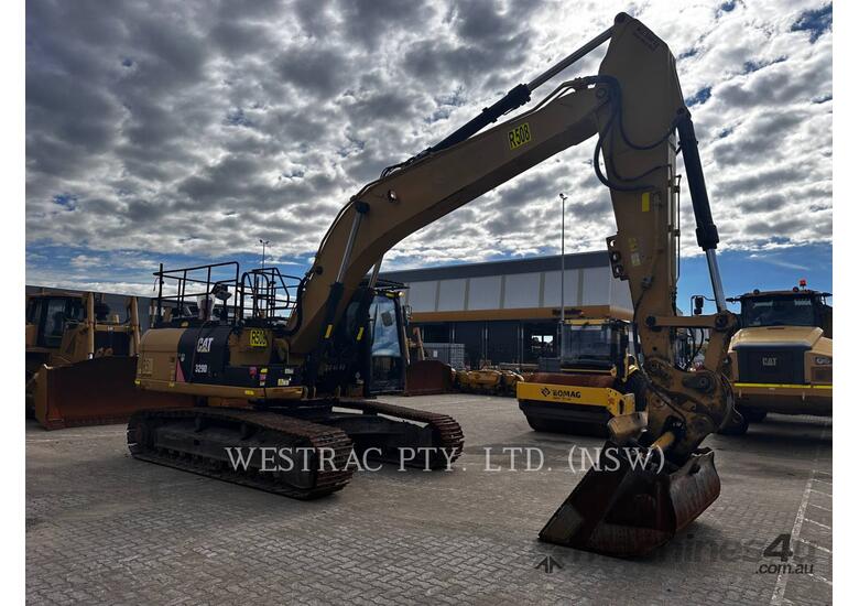 CAT 329DL Track Excavators