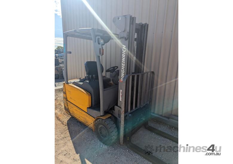 2018 JUNGHEINRICH 1.6T Electric Forklift with Container Mast * 5,088 hours *