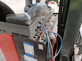 2004 Linde R20 Reach Forklift - picture0' - Click to enlarge