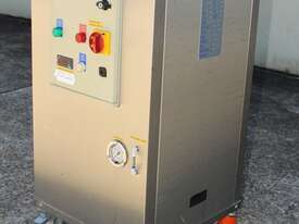 Inline Liquid Chiller - picture1' - Click to enlarge