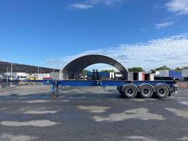 2001 Barker Heavy Duty Tri Axle OD 44ft Tri Axle Skel Trailer - picture2' - Click to enlarge