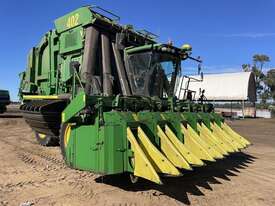 2017 JOHN DEERE CP690 COTTON PICKER - picture0' - Click to enlarge