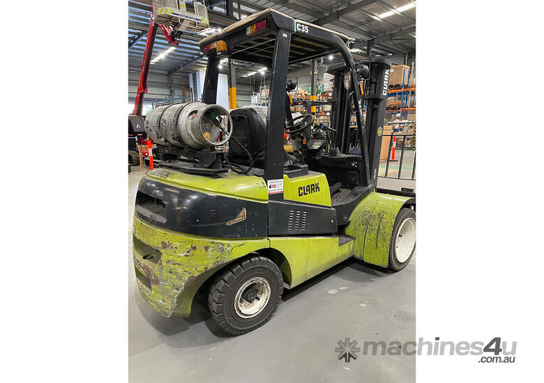 caption Used Clark 3.5T Forklift - C35L