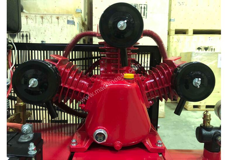 caption BOSS 20CFM/ 6HP DIESEL AIR COMPRESSOR ON 112L TANK