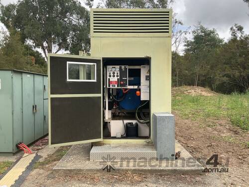 2005 FG WILSON 380 KVA Back up Generator Set