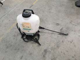 Silvan Backpack Sprayer - picture1' - Click to enlarge