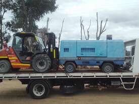 PDS-390 s  390cfm , 2900 hrs , Isuzu powered ,  - picture1' - Click to enlarge