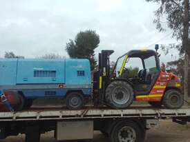 PDS-390 s  390cfm , 2900 hrs , Isuzu powered ,  - picture2' - Click to enlarge