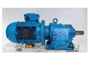 4 kw Genat & Wood Reduction Drive Output Rpm : 314 Ratio : 4.58