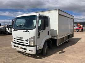 2009 Isuzu FRR500 Body Truck - picture1' - Click to enlarge