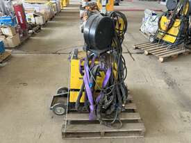 WIA Weldmatic 350 Welder & W67 Wire Feeder - picture2' - Click to enlarge