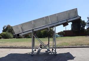 Industrial Adjustable Hydraulic Incline Conveyor - 3m to 4.5m High