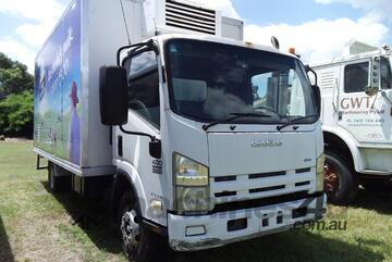 Isuzu Fridge back truck