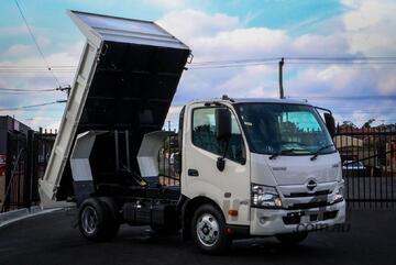 2024 Hino 300 617 Tipper Manual