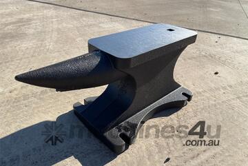 EXEQ Cast Iron 200Lb Anvil