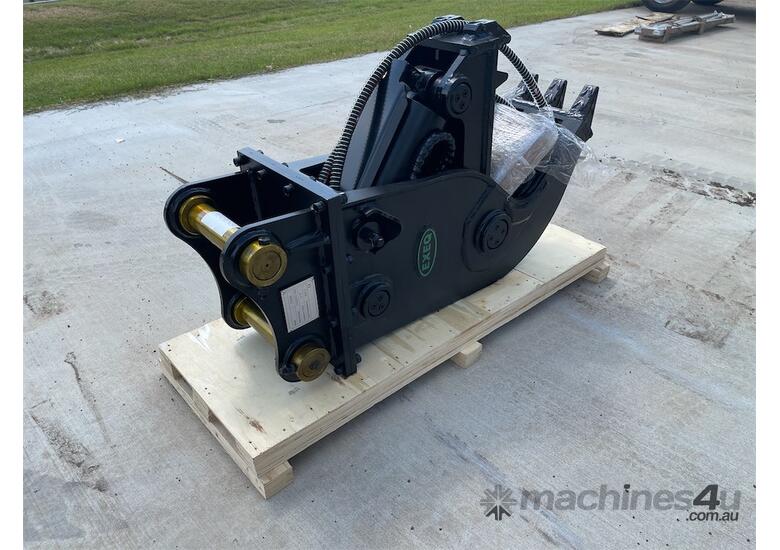 caption Hydraulic Pulverizer Attachment