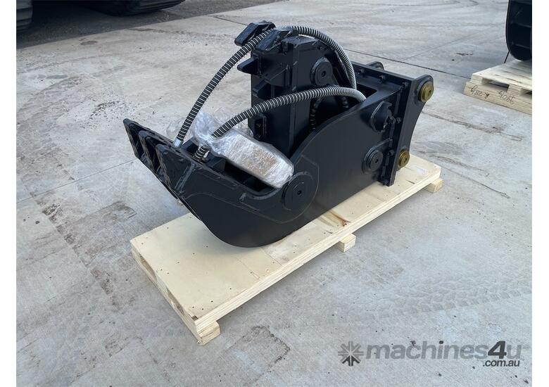 caption Hydraulic Pulverizer Attachment