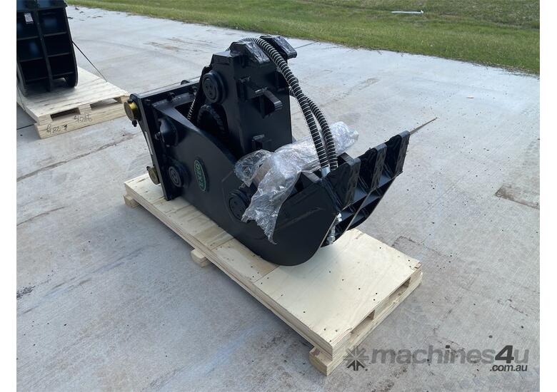 caption Hydraulic Pulverizer Attachment