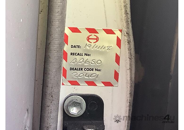 2008 Hino 300 816 Service Body Crew Cab