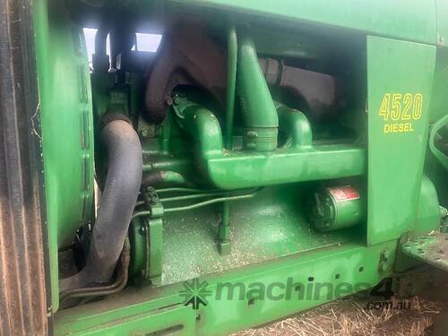caption John Deere 1970 4520