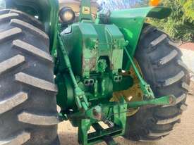John Deere 1970 4520 - picture2' - Click to enlarge