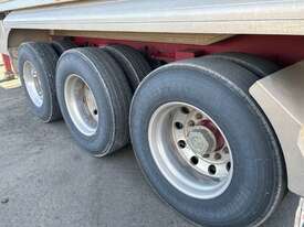 2023 Maxitrans ST3 Tri Axle Chassis Tipping Trailer - picture0' - Click to enlarge