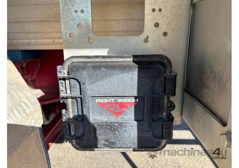 2023 Maxitrans ST3 Tri Axle Chassis Tipping Trailer