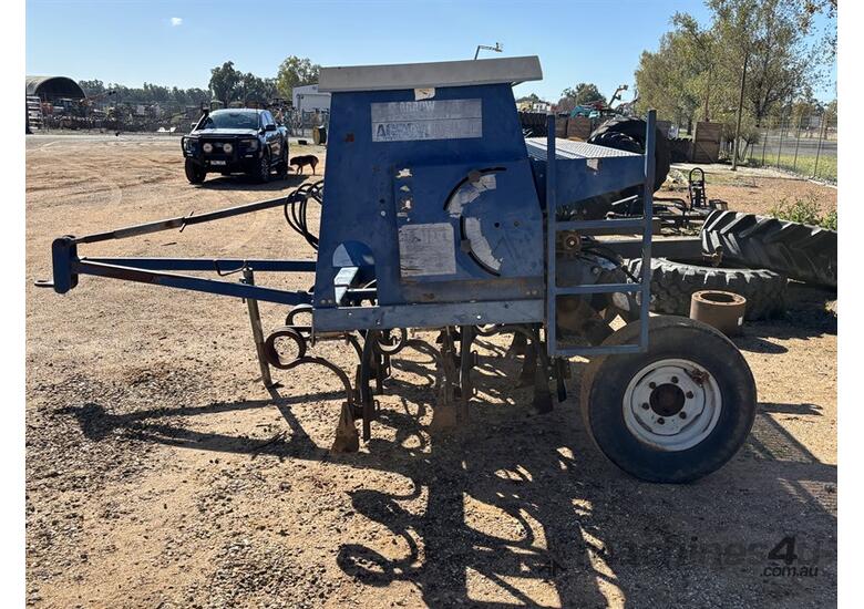 caption AGROPLOW 18 RUN AGROWDRILL SEEDER