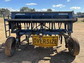 AGROPLOW 18 RUN AGROWDRILL SEEDER  - picture1' - Click to enlarge