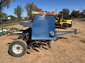 AGROPLOW 18 RUN AGROWDRILL SEEDER  - picture2' - Click to enlarge