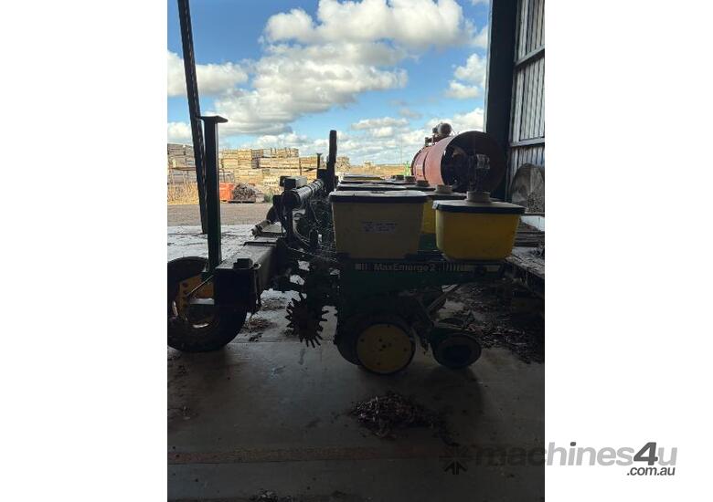 John Deere Cotton Seeder