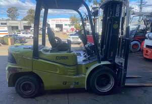 2020 CLARK GTS 3ton Diesel Container Mast Side Shift Fully Operational Starts Works 2020 CLARK GTS 3ton Diesel Container Mast Side Shift Fully Operational Starts Works