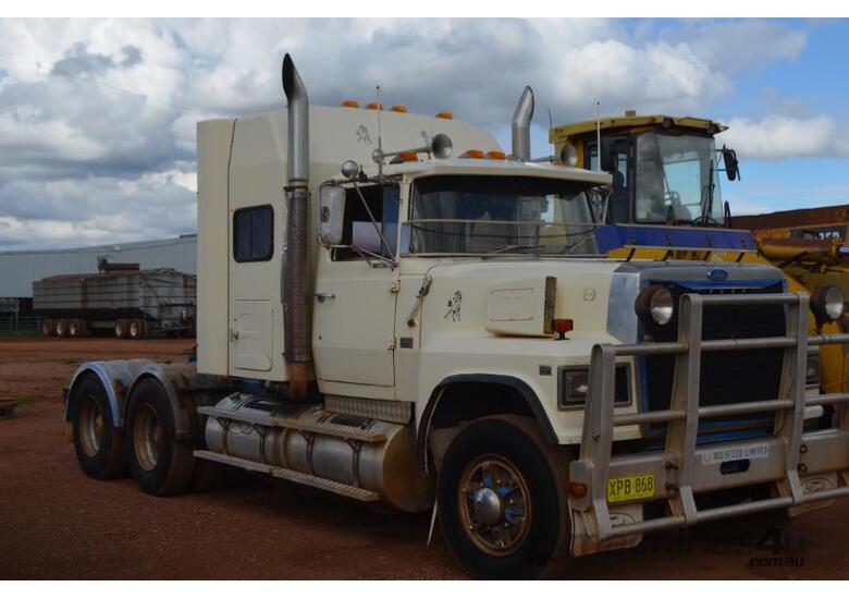 1985 Ford LTL 9000