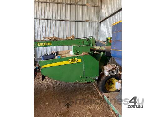 John Deere MOCO 956 Mower Conditioner
