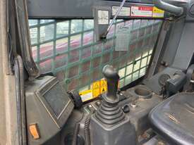 2017 Takeuchi TL12V-2 Skid Steer (Rubber Tracked) - picture2' - Click to enlarge