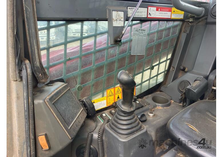 caption 2017 Takeuchi TL12V-2 Skid Steer (Rubber Tracked)