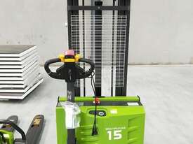 2024 Zoomlion DB15E  Electric Stacker Pallet Jack - picture2' - Click to enlarge