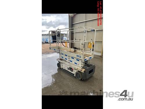 Haulotte  OPTI 8 AE Scissor Lift Electric 19FT