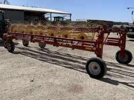 Sitrex Magnum 14 Wheel V Rake - picture1' - Click to enlarge