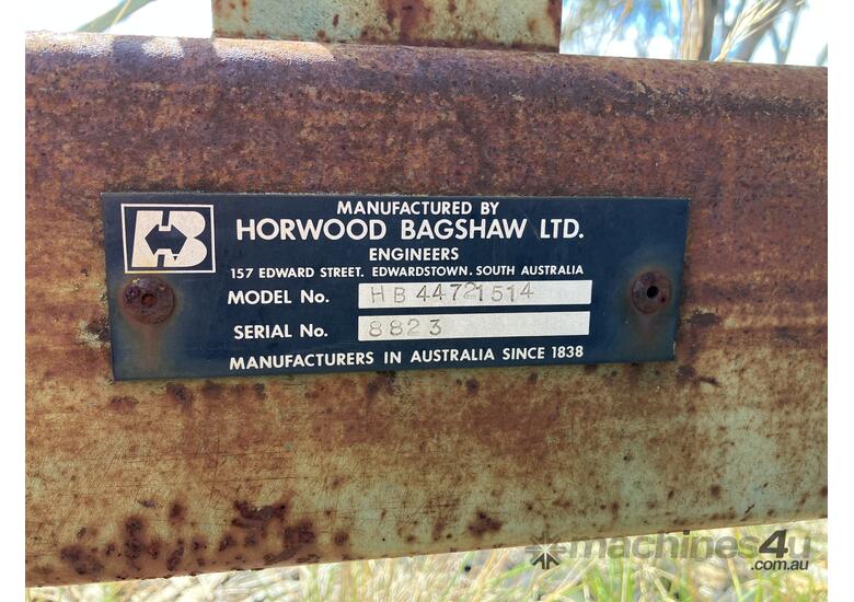 caption Horwood-Bagshaw Harrows