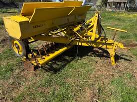 Connor Shea Combine - picture0' - Click to enlarge