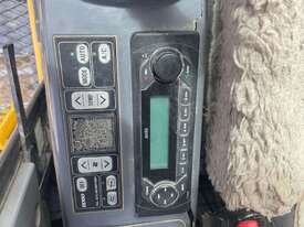 Komatsu PC1250-7 Excavator - picture0' - Click to enlarge