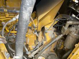 Komatsu PC1250-7 Excavator - picture2' - Click to enlarge