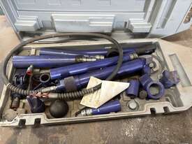 1 x Portable Hydraulic Porta Jack - picture0' - Click to enlarge