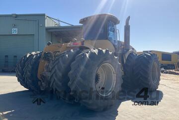 Caterpillar 2010   Tractor