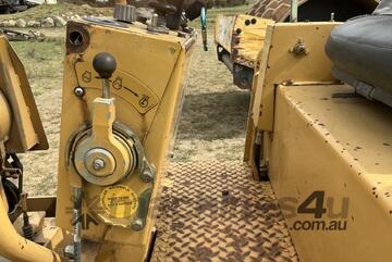1999 Caterpillar CB214C Dual Smooth Drum Roller 1999 Caterpillar CB214C Dual Smooth Drum Roller
