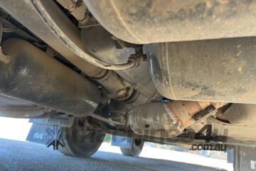 2021 Iveco Stralis 460 Live Bottom Rigid Truck